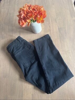 Express Women's High-Rise Slim Jeans in Black Denim 8R